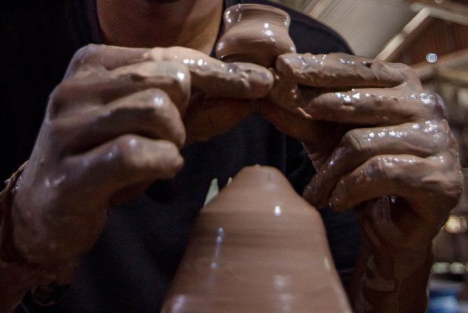 3 Hours Wheel Throwing Basic Ceramic Class - Glazing, firing, and the wait after class