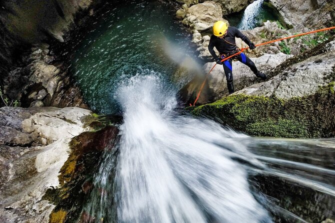 3Hrs Intermediate Canyoning in North Bali (Pickup, Lunch & GoPro) - The safety setup is a real part of the experience