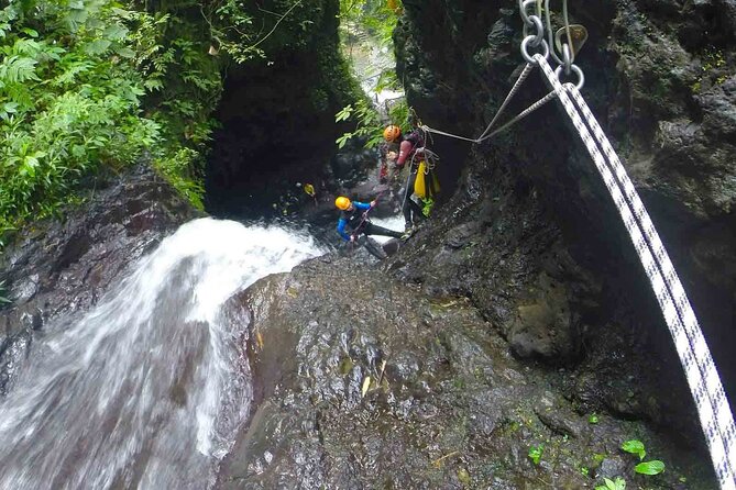 5Hrs Advanced Canyoning (50m) 12 Rappels (Pickup, Lunch & GoPro) - The Bat Cave adds an unusual finish