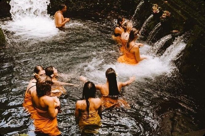 A Day Retreat In Ubud - Yoga meditation and pool time