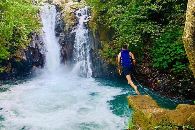 All Inclusive : Jumping Sliding at Aling- Aling Waterfall - Handara Gate - Lunch - Should You Book It?