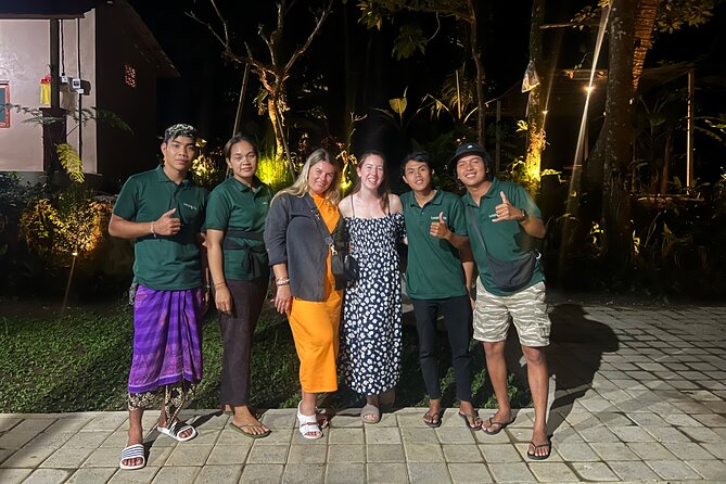 Authentic Balinese Cooking Class in Ubud - Pound, chop, wrap, and cook