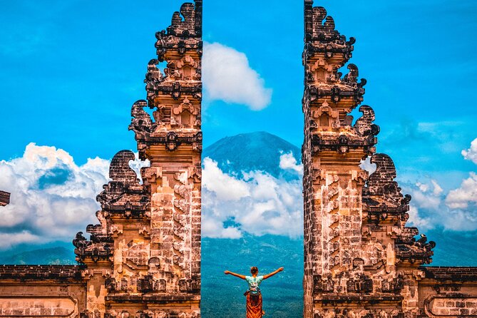 Bali 2-Day Private Tour – Top Attractions at the Best Price - Tirta Gangga’s statues, pools, and gardens