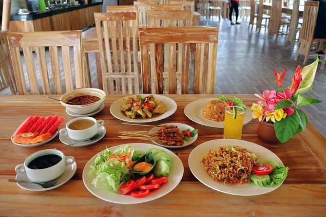 Bali ATV Ride Ubud Jungle Track - The traditional village stop