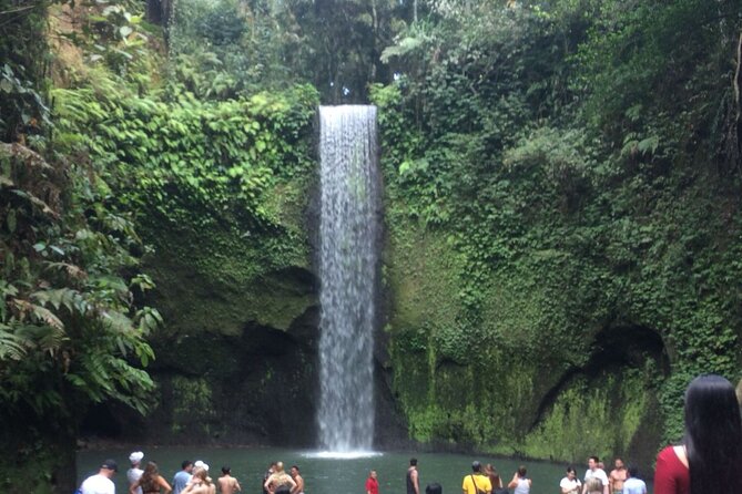 Bali best waterfall - Tegenungan: a strong final stop