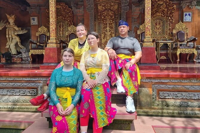 Bali Customizable Multi Language Tour with Driver-Guide - What the car and inclusions mean in practice
