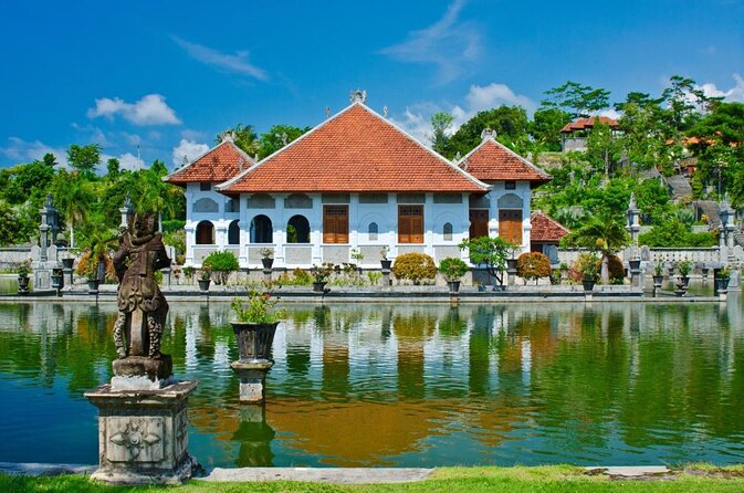 Bali Gate of Heaven Tour - Water Palace - Virgin Beach - Key points at a glance