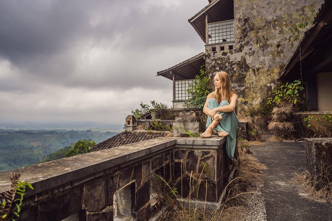 Bali Ghost Tour: The Biggest Abandoned Hotel in Bali - A private vehicle makes the long day easier