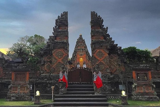 Bali Iconic Tour with Buffet Lunch and Attraction Tickets - Batuan Temple, a brief look at Balinese worship