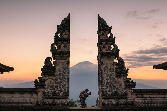 Bali Instagram: Gate of Heaven Temple Tour - The Gate of Heaven is the reason to get up early