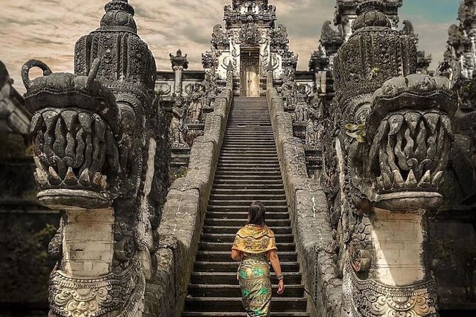 Bali Instagram Tour - All Inclusive - Tukad Cepung Waterfall and the short walk in