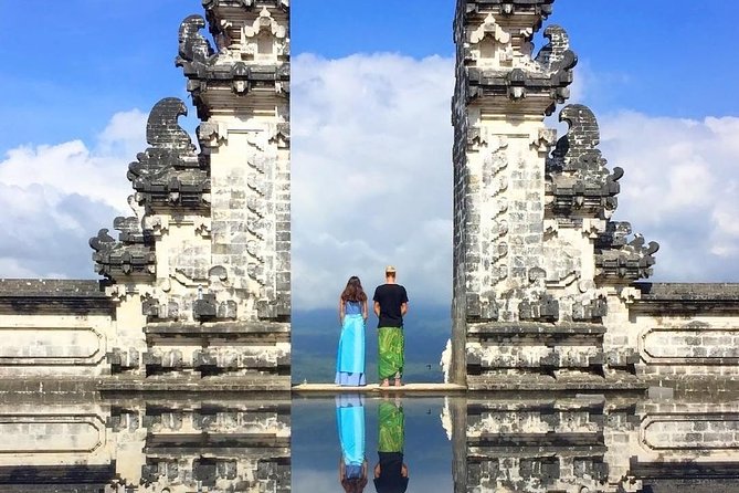 Bali Instagram Tour: Lempuyang Temple, Tirta Gangga and Tukad Cepung Waterfall - What your private guide adds to the day