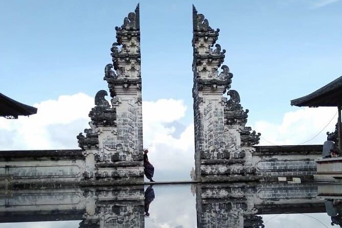 BALI INSTAGRAM TOURS; Heaven Gate, Tirta Gangga, Tukad Cepung waterfall - Tirta Gangga’s ponds, fountains, and royal setting