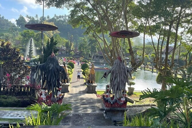 Bali Instagramable Tour: Gates of Heaven Lempuyang - Water Palace - Waterfall - What the private car and driver add