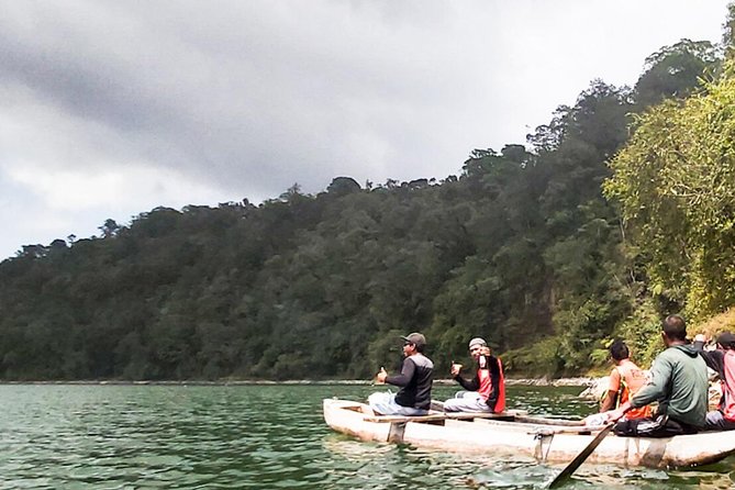 Bali Jungle Trekking and Lake Canoeing Tour - From Buyan to Tamblingan through the forest