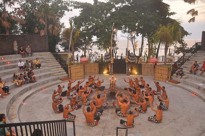 Bali Kecak Fire Dance Show at Tanah Lot, Tabanan with Transport - Practical advice for a better evening