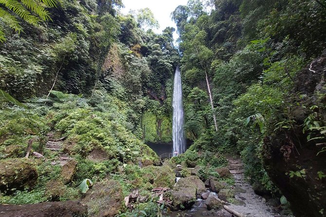 Bali Most Scenic Waterfalls Trekking - Ulun Danu Bratan and Bali Handara Gate