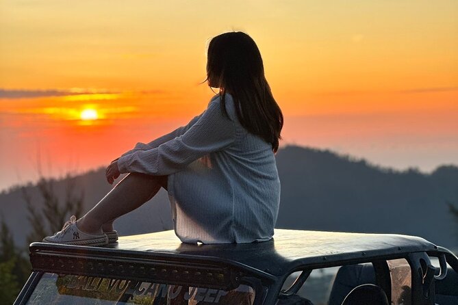 Bali: Mount Batur Jeep Sunrise & Hot Springs - All Inclusive - A simple breakfast with Mount Batur in view