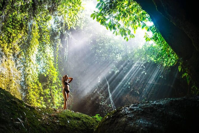Bali: Pakerisan River Tubing Adventure with Rapids, Guide & Lunch - What the $24 price really gives you