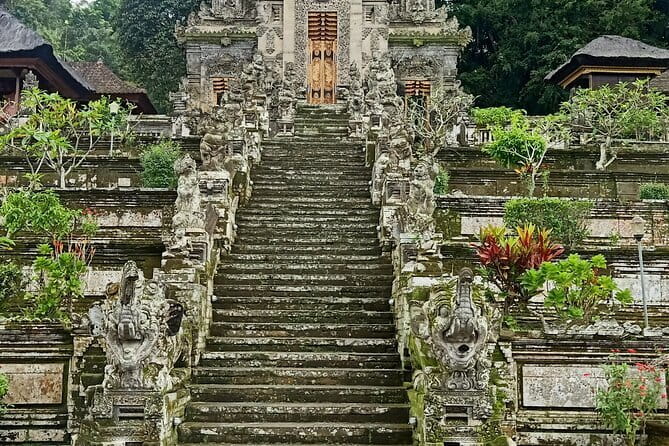 Bali Private Mystic Death Tour In Trunyan - Reaching Trunyan Village by boat
