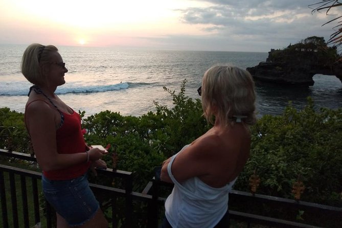 Bali Private Tour: Ulun danu Temple, Iconic Handara Gate & Tanah lot sunset. - Tanah Lot at sunset