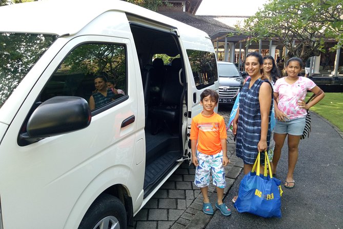 Bali Private Transfer Services - The drivers and the human side of the transfer