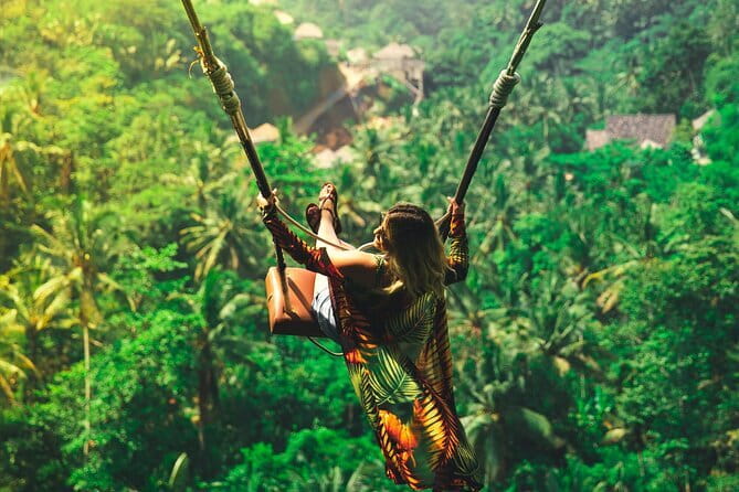 Bali Rafting : Bali Family Rafting in Ubud and Ubud Private Tour - Walking among the macaques at Sacred Monkey Forest