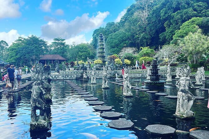 Bali Spiritual Shamanic-Palm Reading, Temple Healing Tour - Timing, pickup, and what to pack