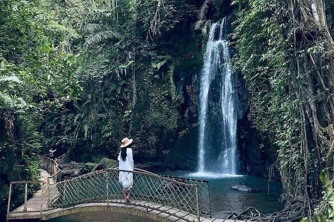 Bali Tirta Empul Tours Experience with Spiritual Cleansing - Booking and cancellation advice