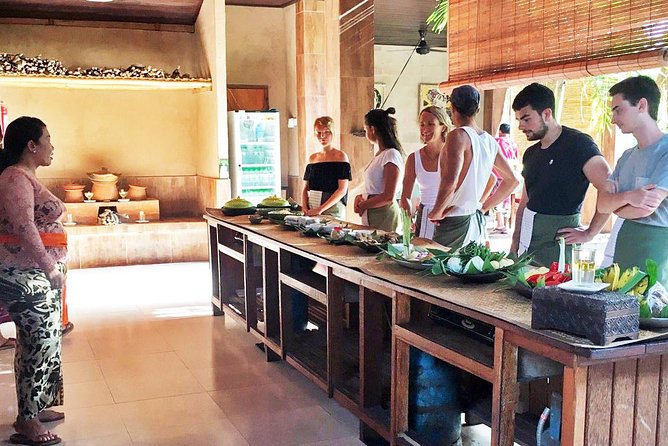 Bali Ubud Paon Cooking Class - Stop two: Cooking at a Balinese home