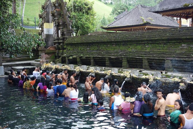 Bali Volcano & Ubud Day Tour – Temples, Rice Terraces & Lunch - Tirta Empul and Balinese purification customs