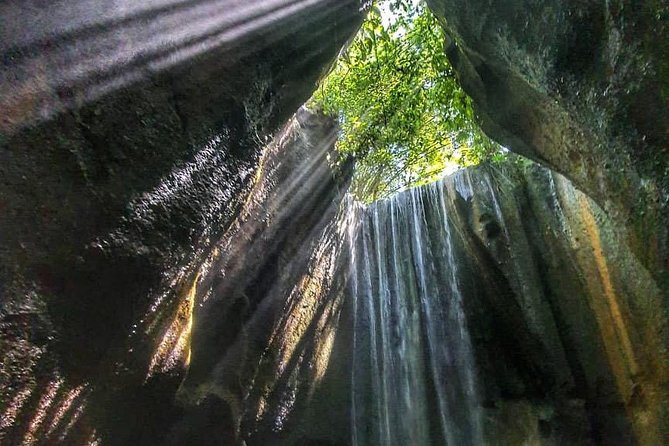 Bali Waterfalls in One Day: Tukad Cepung, 2 Hidden Waterfall, Kanto Lampo - Kanto Lampo: the big photo stop