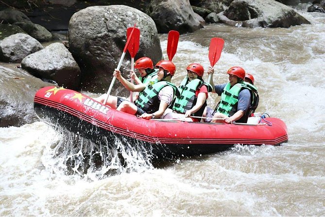 Bali White Water Rafting - Infinity - Shower, change, and buffet lunch