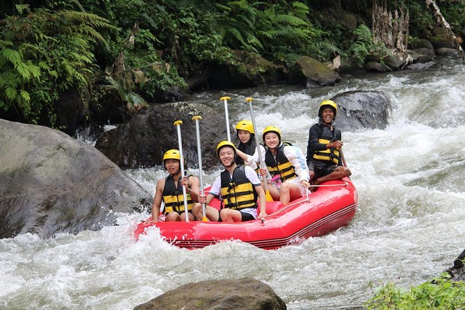 Bali White Water Rafting with Lunch - Arrival, lockers, and getting to the river