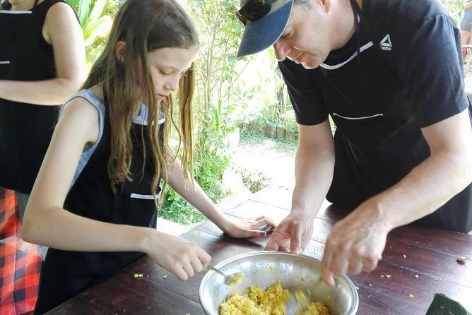 Balinese Cooking Class at Organic Farm - Preparing six Balinese dishes together