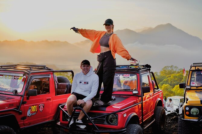 Batur Jeep Explore with Photographer - A photographer who works with your group