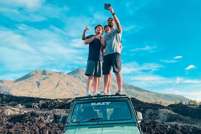 Batur Volcano Day Jeep And Hot Spring All Inclusive Private Tour - Hot tea and a simple breakfast at the Jeep base