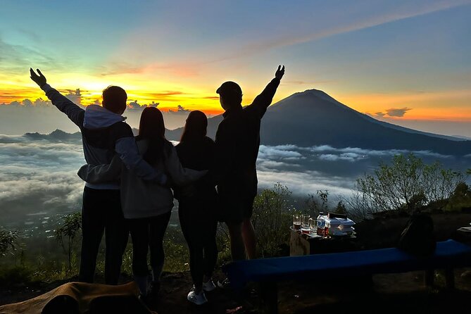 Batur Volcano Trekking And Hot Spring Private Guided Tour - Why the 2am start is worth considering