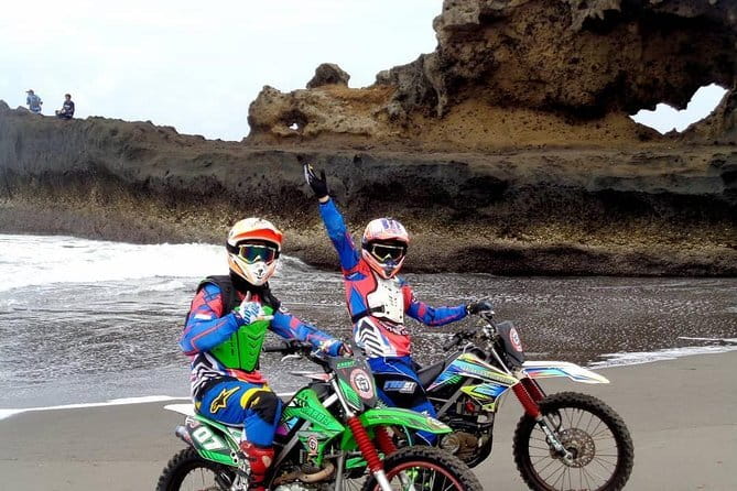 BEGINNER RIDE - Learn to ride and enjoy the sandy beach - What the 3 to 4 hour ride includes