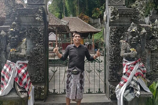 Besakih Temple Entrance Ticket All Inclusive With Lunch - Booking details that matter