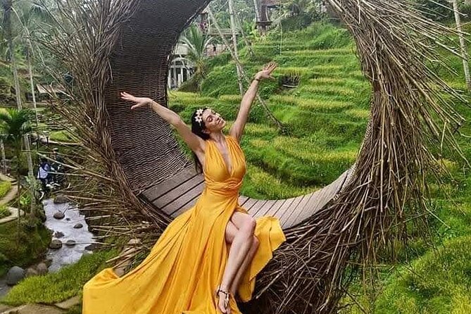 Best Bali Tour 1-day private tour - Choosing the Swing Carefully