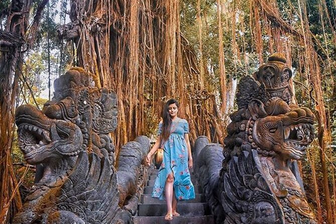 Best of Ubud Tour: Monkey Forest, Rice Terraces & Waterfall - Tegalalang Rice Terraces and the Subak tradition