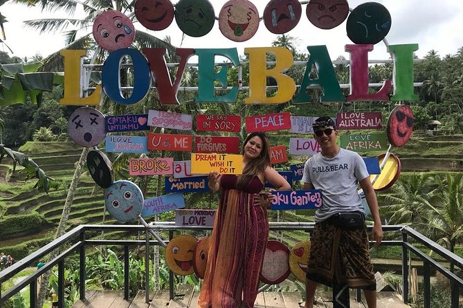 Best of Ubud Tour with Jungle Swing Private and All Inclusive - Tegalalang shows Bali’s famous rice terraces