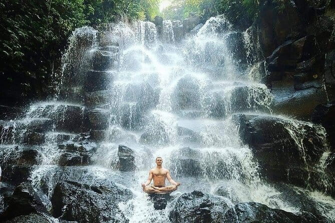 Best Of Ubud Waterfalls, Rice Terrace and Jungle Swing Tour - Tukad Cepung: Bali’s cave-like waterfall