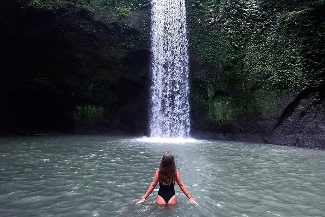 Best of Ubud Waterfalls, Tegalalang Rice Terrace & Jungle Swing - Tegalalang shows Bali as a working place