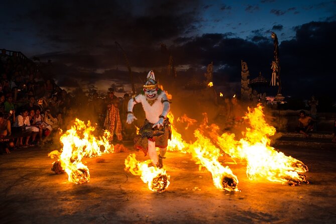 Best Sunset at Uluwatu with Kecak Dance - Reaching Uluwatu Temple before sunset