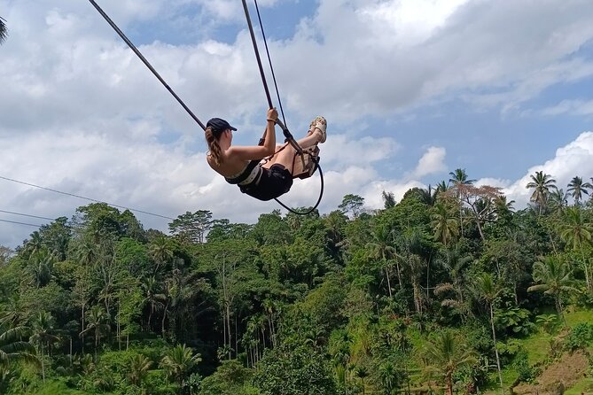 Best Ubud Tours -All inclusive with private driver - Tirta Empul gives the day its cultural center