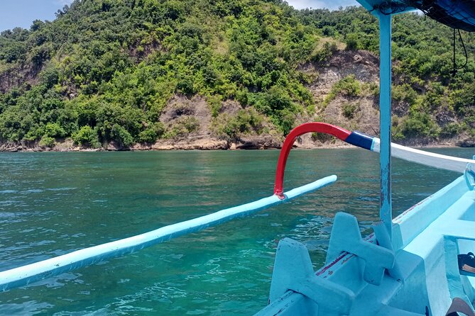 Blue Lagoon Snorkeling Kanto Lampo and Tegenungan Waterfall Tour - Why the private guide setup matters
