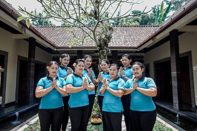 Body Massage Experience in Ubud Traditional Spa - Herbal tea in the Balinese Bale Wantilan