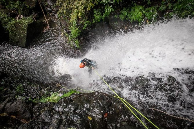 Canyoning Bali : Anahata CANYON (Adventure, discovery, nature) - Anahata Canyon packs a full day into six hours